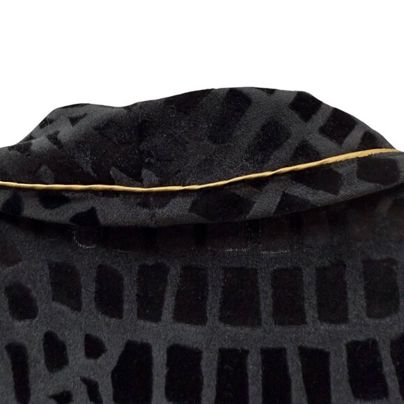 NATORI Black Velvet Robe Size Small Womens Vintage Luxury Loungewear - Picture 9 of 13